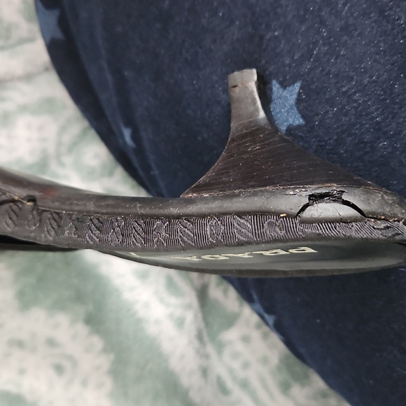 Prada Black and Tan Women's Shoes - Picture 6 of 6